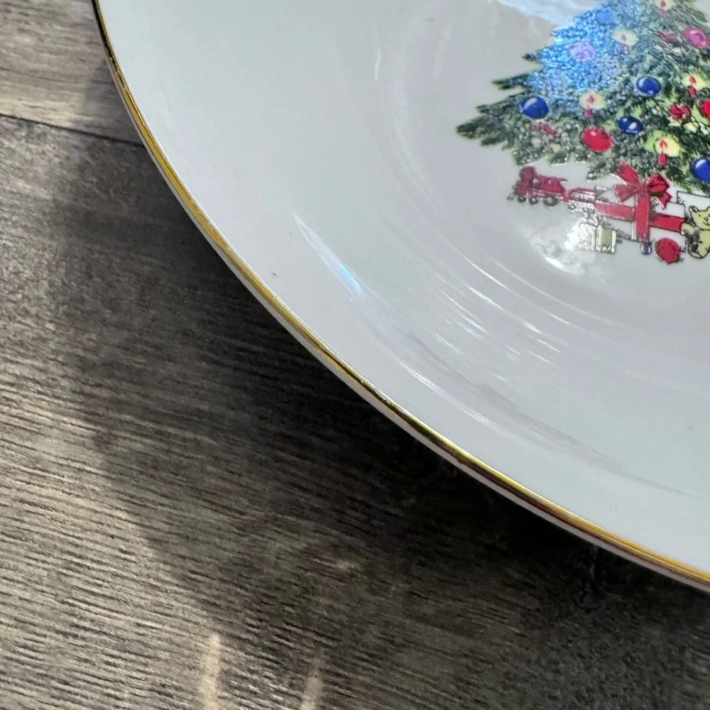Trisa fine china